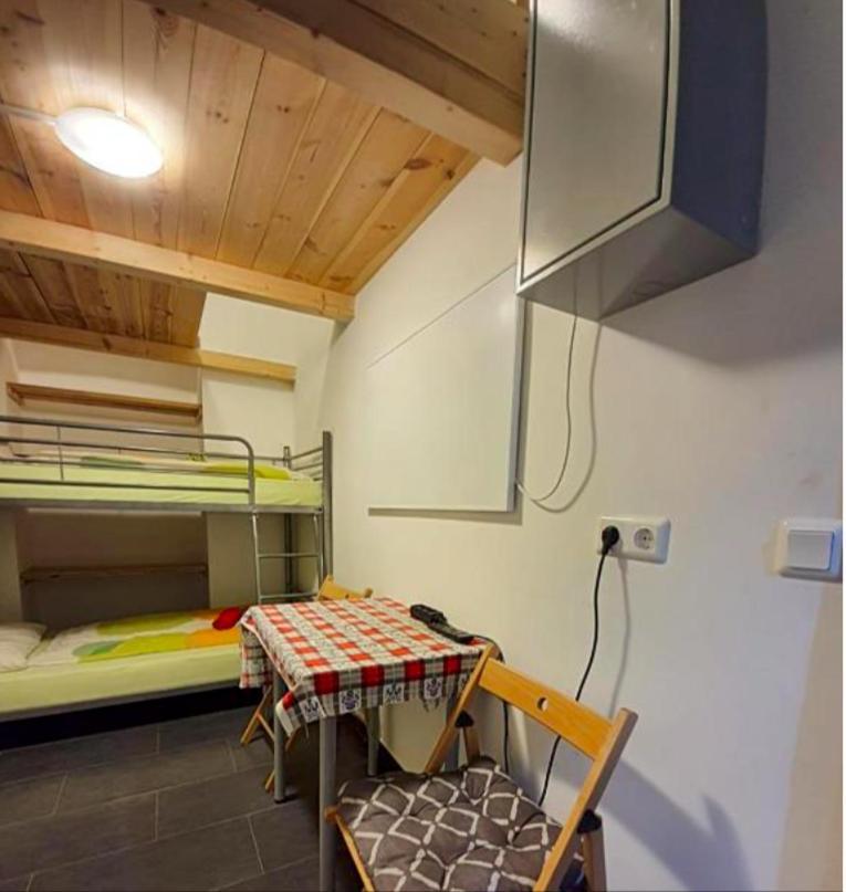 Monte Mini 10 Minutes To Downtown Apartment *